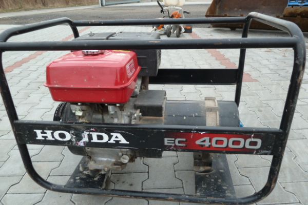 Honda EC 4000
